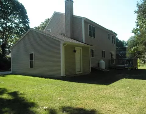 55 Pinoak Dr, Exeter, RI 02822 photo 4