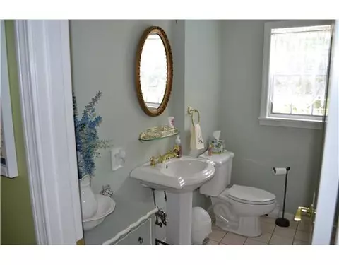 112 Mill St #101, Woonsocket, RI 02895 photo 14