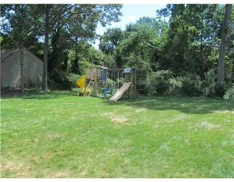 3 Boulder Dr, Coventry, RI 02816 photo 8