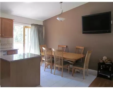 3 Boulder Dr, Coventry, RI 02816 photo 3