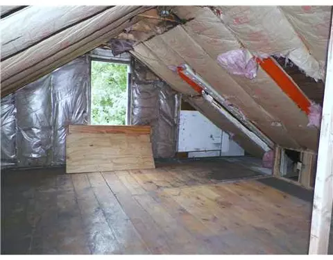 175 Congress St, Woonsocket, RI 02895 photo 10