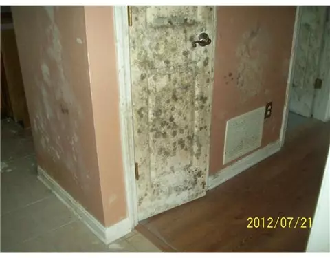 55 Mohawk Trl, Cranston, RI 02921 photo 3