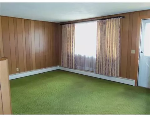 113 Johnson Blvd, Coventry, RI 02816 photo 4