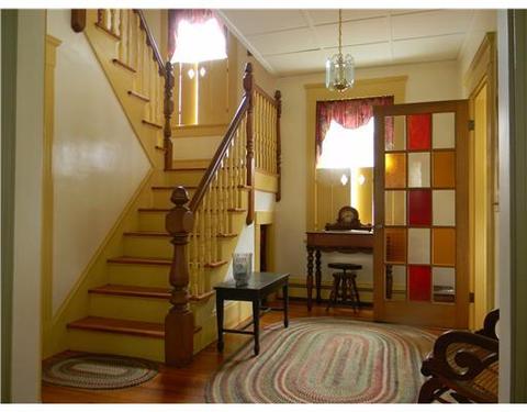 19 Spring St, Woonsocket, RI 02895 photo 6