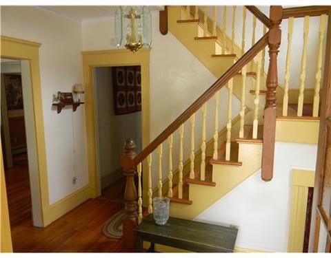 19 Spring St, Woonsocket, RI 02895 photo 5