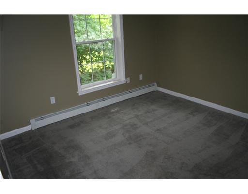 227 Maple St, Woonsocket, RI 02895 photo 4