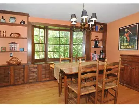 83 Frontier Rd, Warwick, RI 02889 photo 7