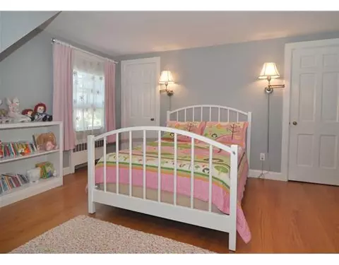 83 Frontier Rd, Warwick, RI 02889 photo 12