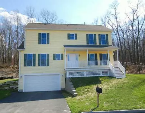 208 Gauthier Dr, Woonsocket, RI 02895 photo 1