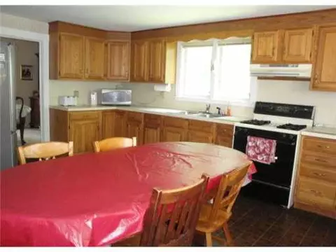 47 Clark St, Westerly, RI 02891 photo 10