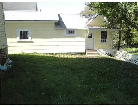 47 Clark St, Westerly, RI 02891 photo 13