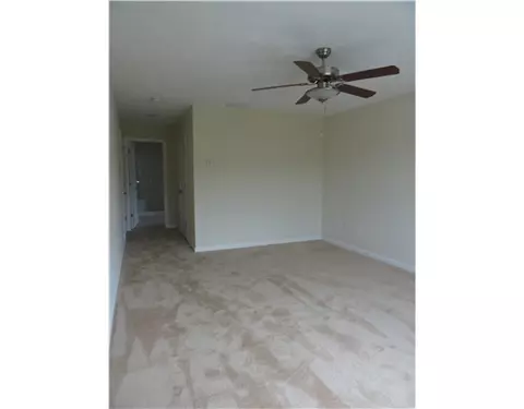 30 Coastwind Dr, Westerly, RI 02891 photo 5