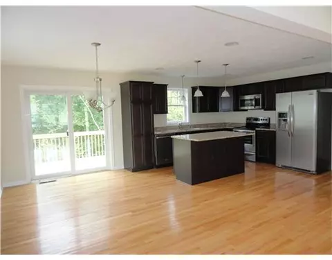 30 Coastwind Dr, Westerly, RI 02891 photo 3