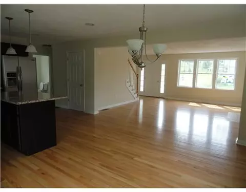 30 Coastwind Dr, Westerly, RI 02891 photo 4