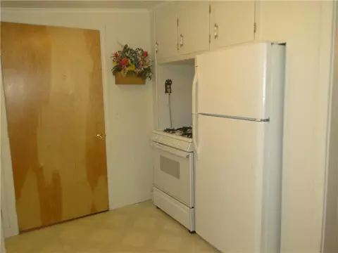 20 Fairview Ave, Warren, RI 02885 photo 12
