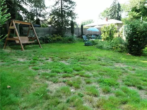 20 Fairview Ave, Warren, RI 02885 photo 3