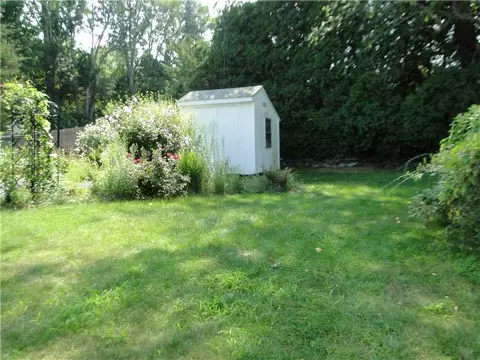 20 Fairview Ave, Warren, RI 02885 photo 5