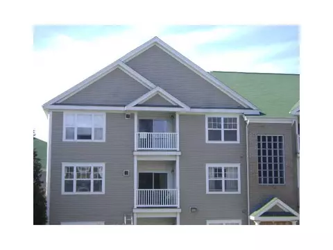 80 Mill St #301, Woonsocket, RI 02895 photo 1