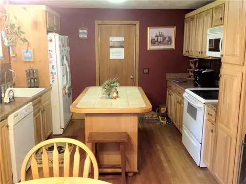 35 Marigold Dr, Warwick, RI 02889 photo 6