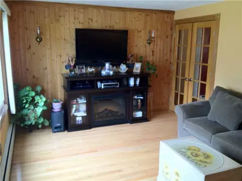 35 Marigold Dr, Warwick, RI 02889 photo 15