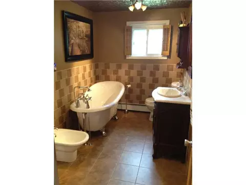 35 Marigold Dr, Warwick, RI 02889 photo 10
