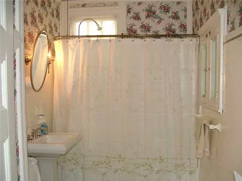 199 Carrington Ave, Woonsocket, RI 02895 photo 10