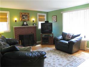 79 Aubudon Rd, Warwick, RI 02888 photo 9