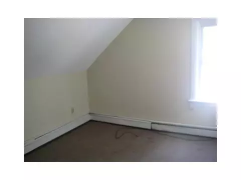 36 River St, Riverside, RI 02915 photo 5