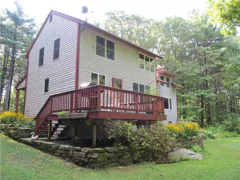 200 Pray Hill Rd, Glocester, RI 02814 photo 2