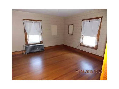 58 Pullen Ave, Pawtucket, RI 02861 photo 7