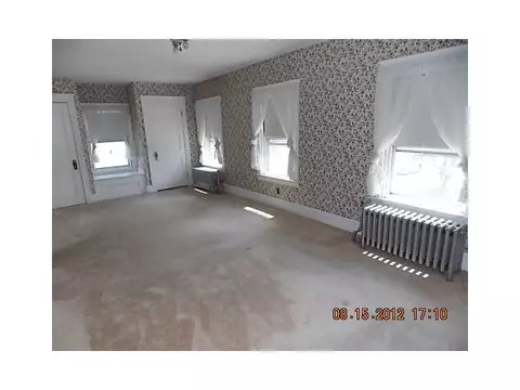 58 Pullen Ave, Pawtucket, RI 02861 photo 6