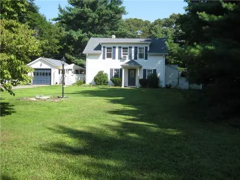 29 Snow Rd, Warwick, RI 02888 photo 1