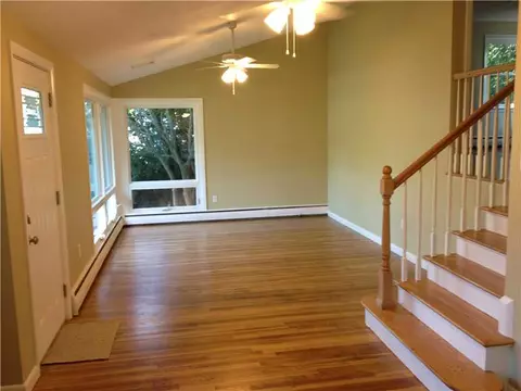 21 Deborah Rd, Warwick, RI 02888 photo 5