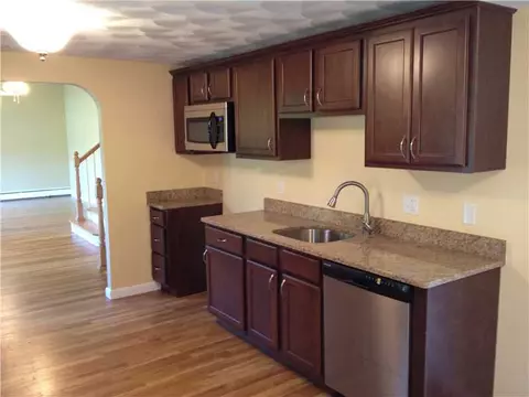 21 Deborah Rd, Warwick, RI 02888 photo 6