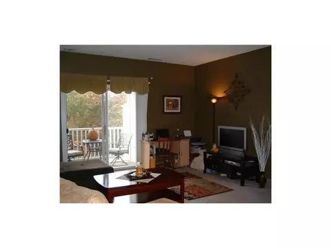102 Mill St #201, Woonsocket, RI 02895 photo 5