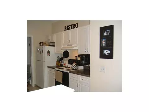 102 Mill St #201, Woonsocket, RI 02895 photo 2
