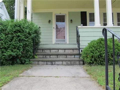 85 Vine St, Woonsocket, RI 02895 photo 2