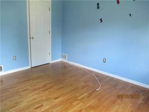 10 Paddock Dr, Cranston, RI 02921 photo 10