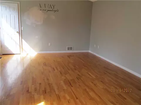 10 Paddock Dr, Cranston, RI 02921 photo 8