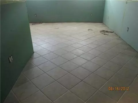 10 Paddock Dr, Cranston, RI 02921 photo 11
