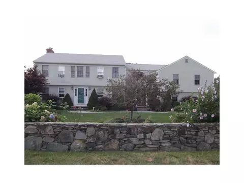 47 Asylum Rd, Warren, RI 02885 photo 1