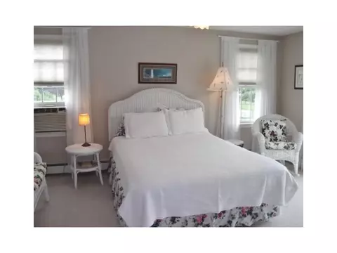 47 Asylum Rd, Warren, RI 02885 photo 12