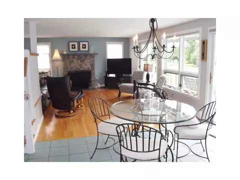 47 Asylum Rd, Warren, RI 02885 photo 5