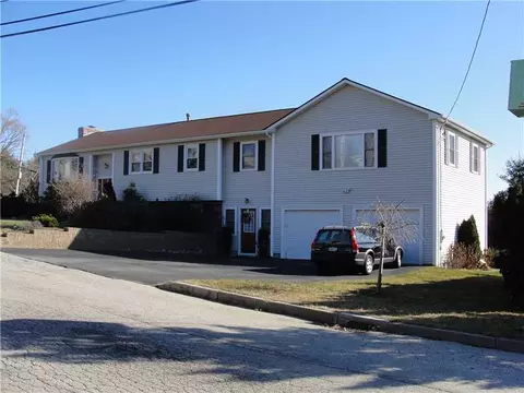 4 Chicory Ln, Cranston, RI 02921 photo 1