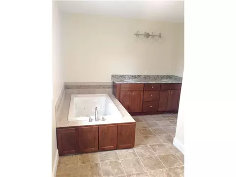2 Deer Run Rd, Bristol, RI 02809 photo 6