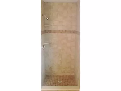 2 Deer Run Rd, Bristol, RI 02809 photo 9