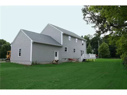 2 Deer Run Rd, Bristol, RI 02809 photo 16