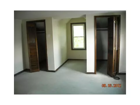 748 Manville Rd, Woonsocket, RI 02895 photo 8