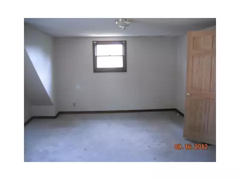 748 Manville Rd, Woonsocket, RI 02895 photo 9