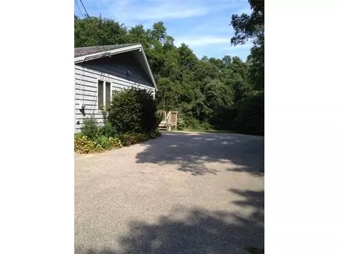 22 Canyon Dr, Westerly, RI 02891 photo 5